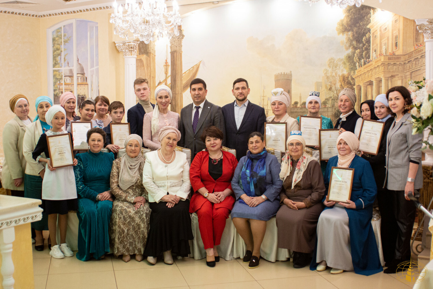 Бөтендөнья татар конгрессында «Ислам нуры – мәчетләрдә» конкурсы җиңүчеләрен бүләкләделәр