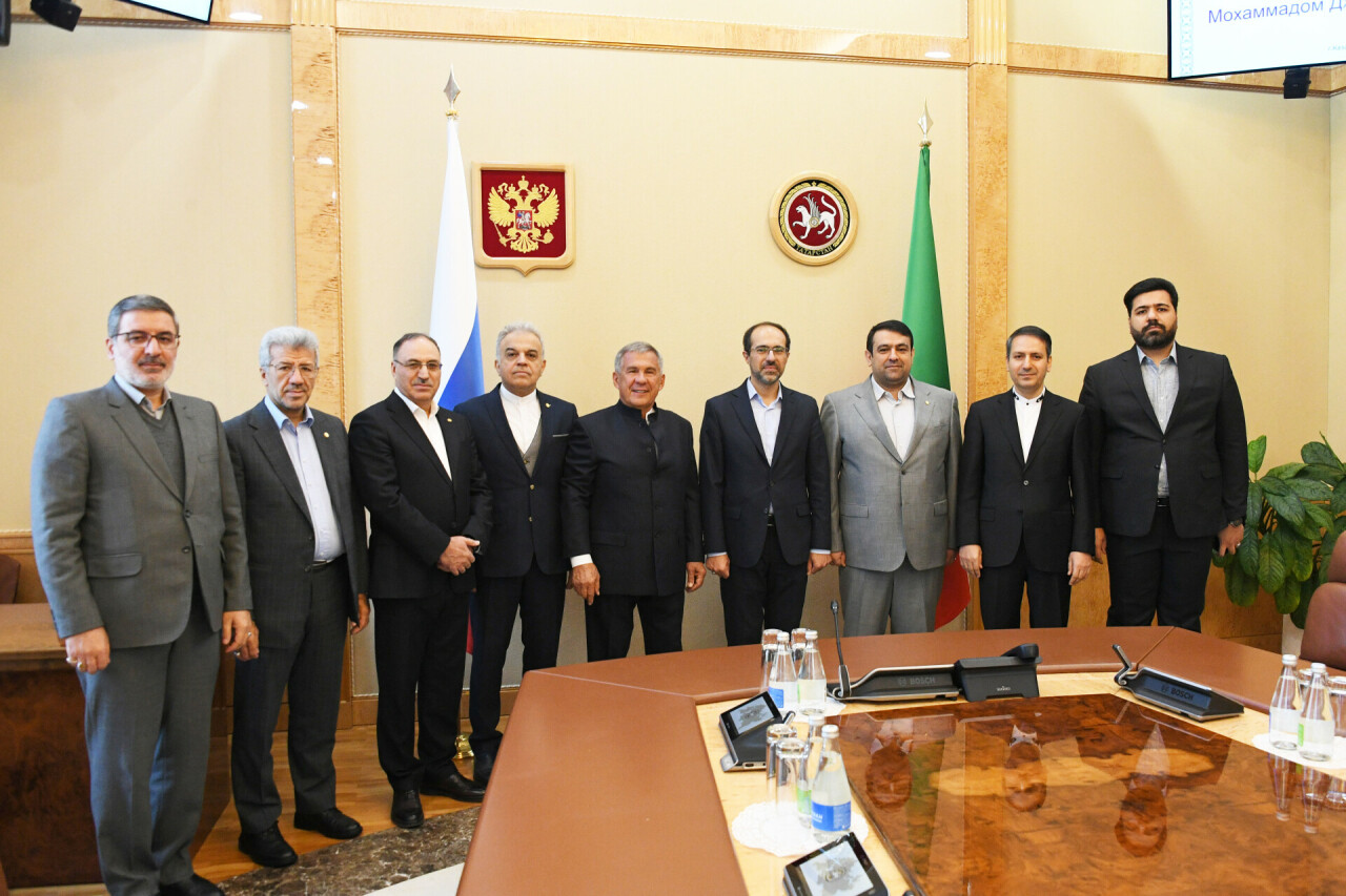 Рөстәм Миңнеханов Иран икътисад министры урынбасары белән очрашты