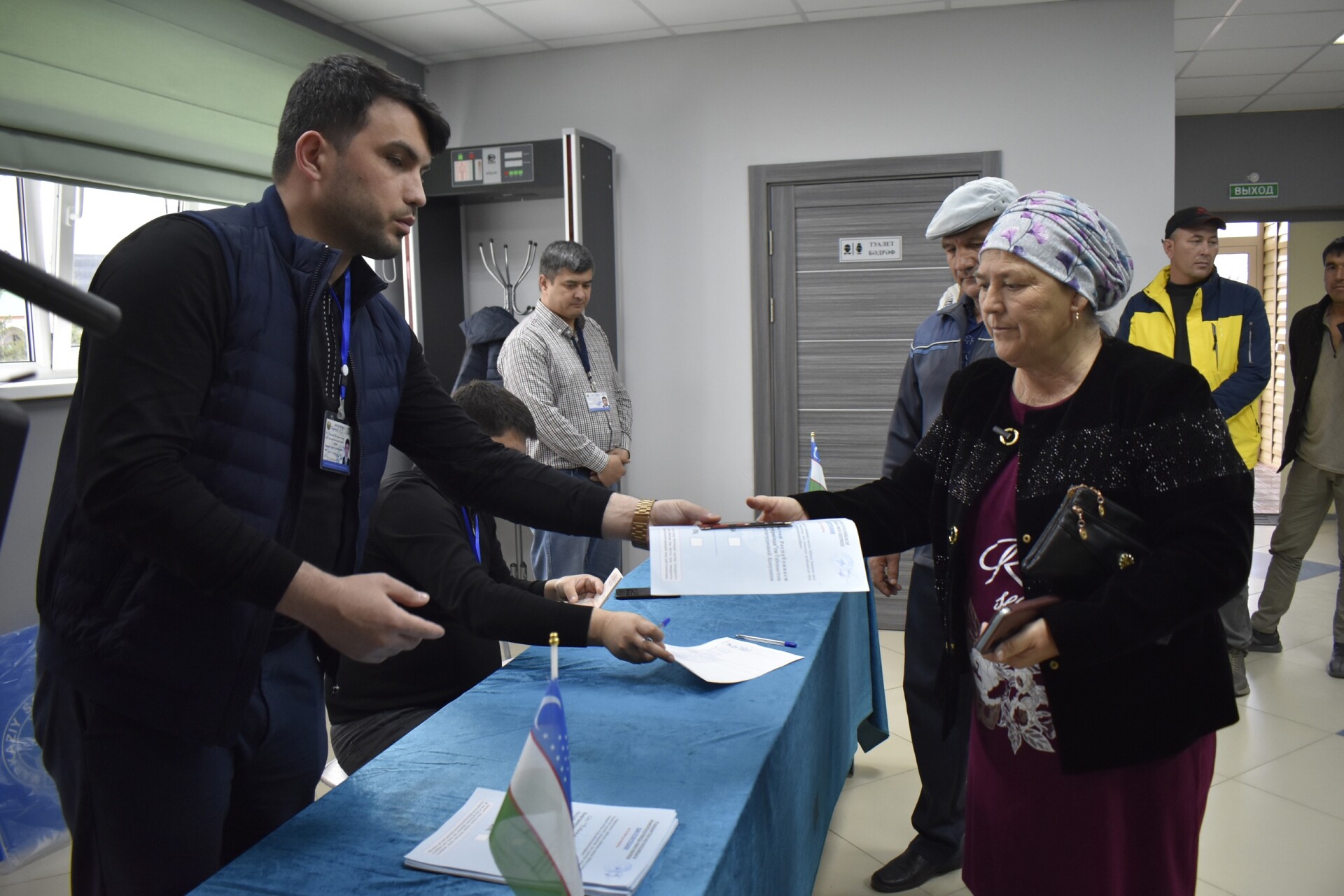 Апас районында яшәүче Үзбәкстан гражданнары референдумда катнашты