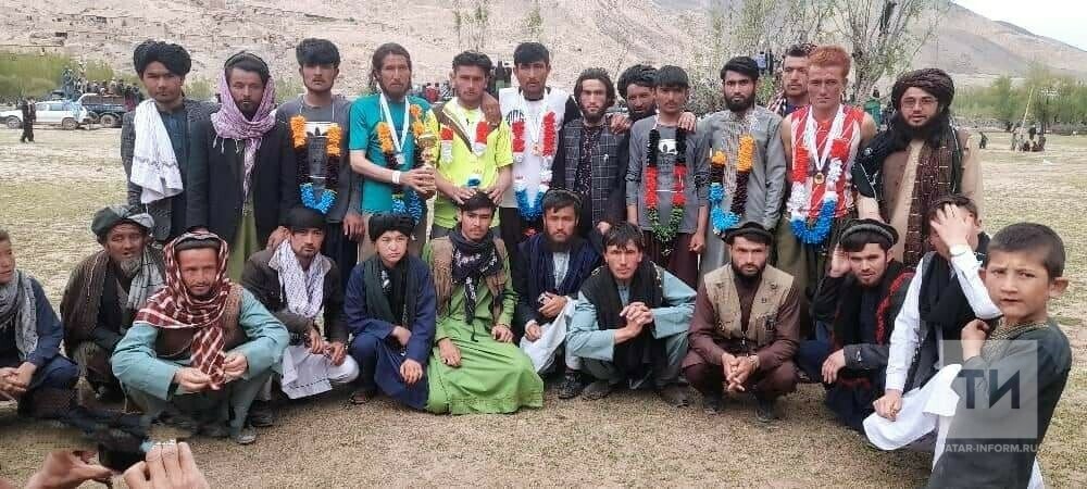 Әфганстандагы татар интернаты волейбол командасы җиңүен Миңнехановка багышлады