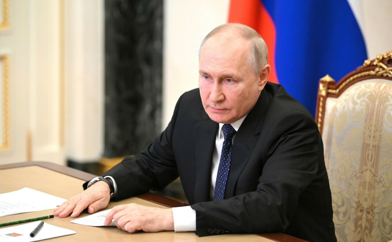 Путин: Саклану министрлыгы Кырым күперендәге терактка җавап бирү буенча тәкъдимнәр әзерли