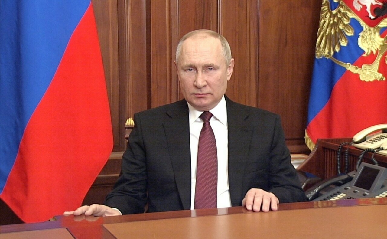 Путин төбәк башлыкларын халык белән ачык диалогка чакырды