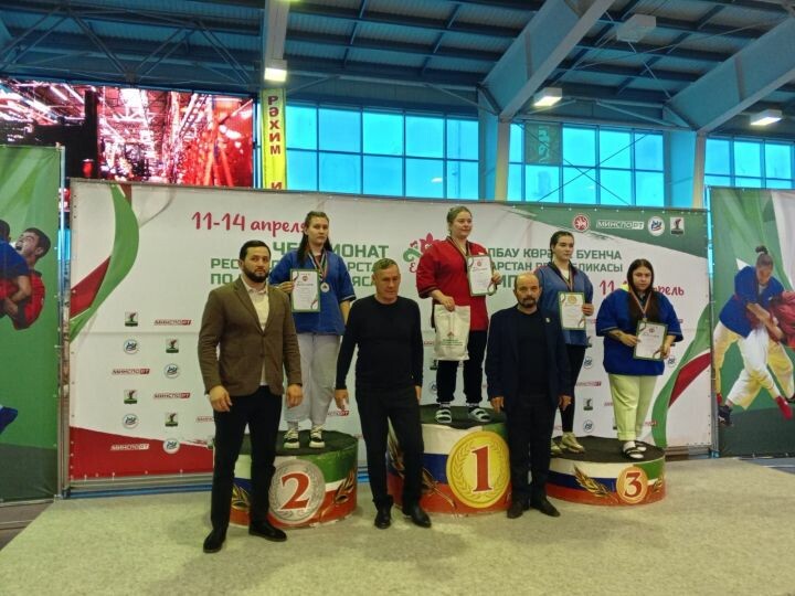 Зәй спортчысы билбау көрәше буенча Татарстан чемпионы булды