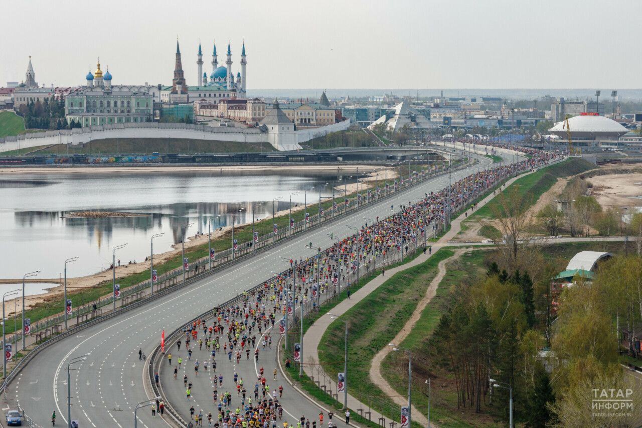 «Бергә булыйк»: Рөстәм Миңнеханов Казан марафонына чакырды