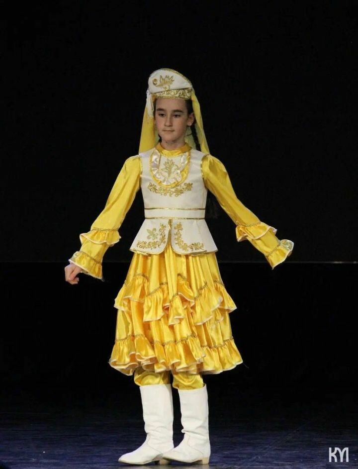 Базарлы Матак мәктәбе укучысы V Бөтендөнья фестиваль-конкурсында призер булган