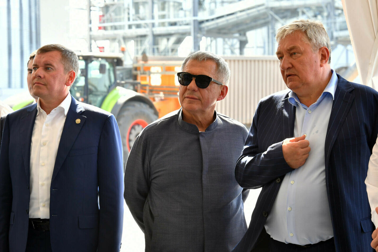 Рөстәм Миңнеханов «Свияжск-Зернопродукт» яңа элеватор комплексында булды