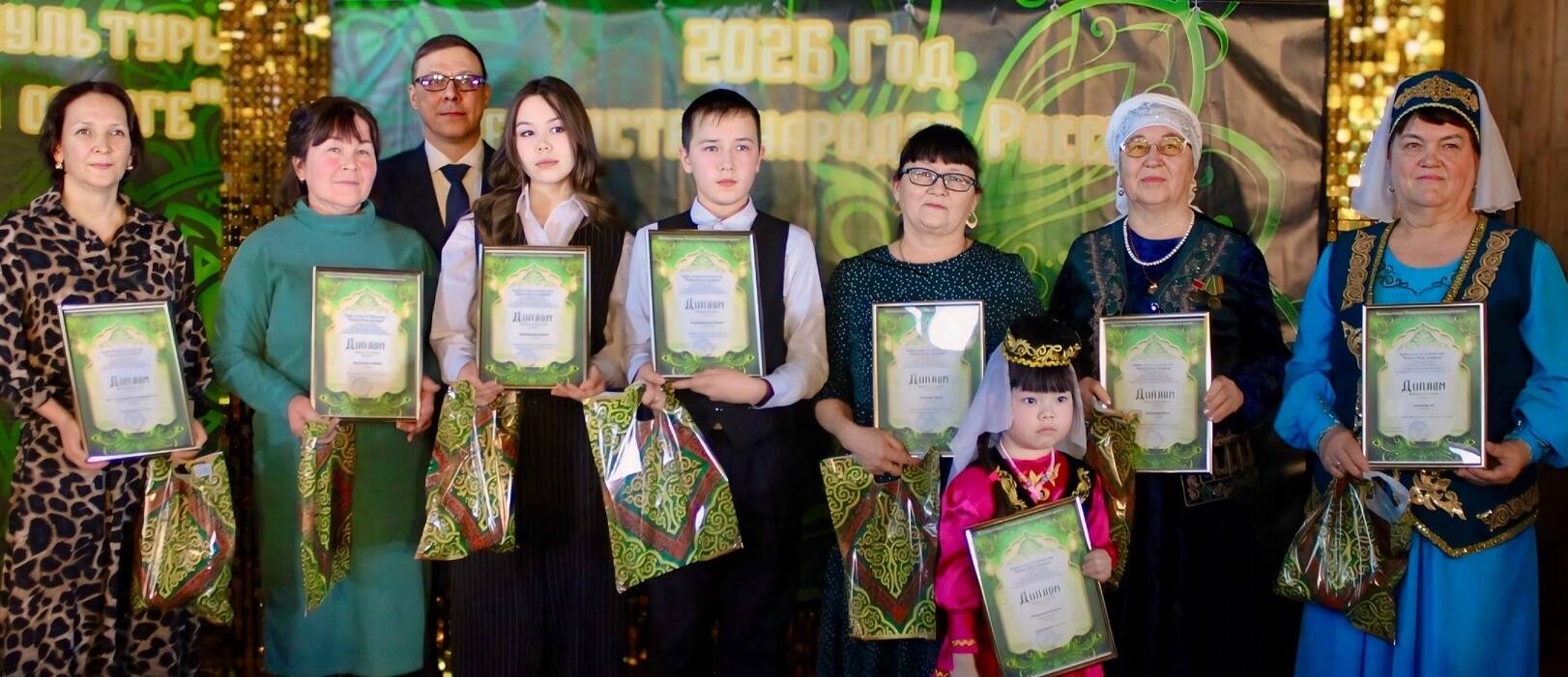 Тубылда «Муса Җәлил истәлеге»нә багышланган укучылар конкурсында җиңүчеләрне бүләкләделәр