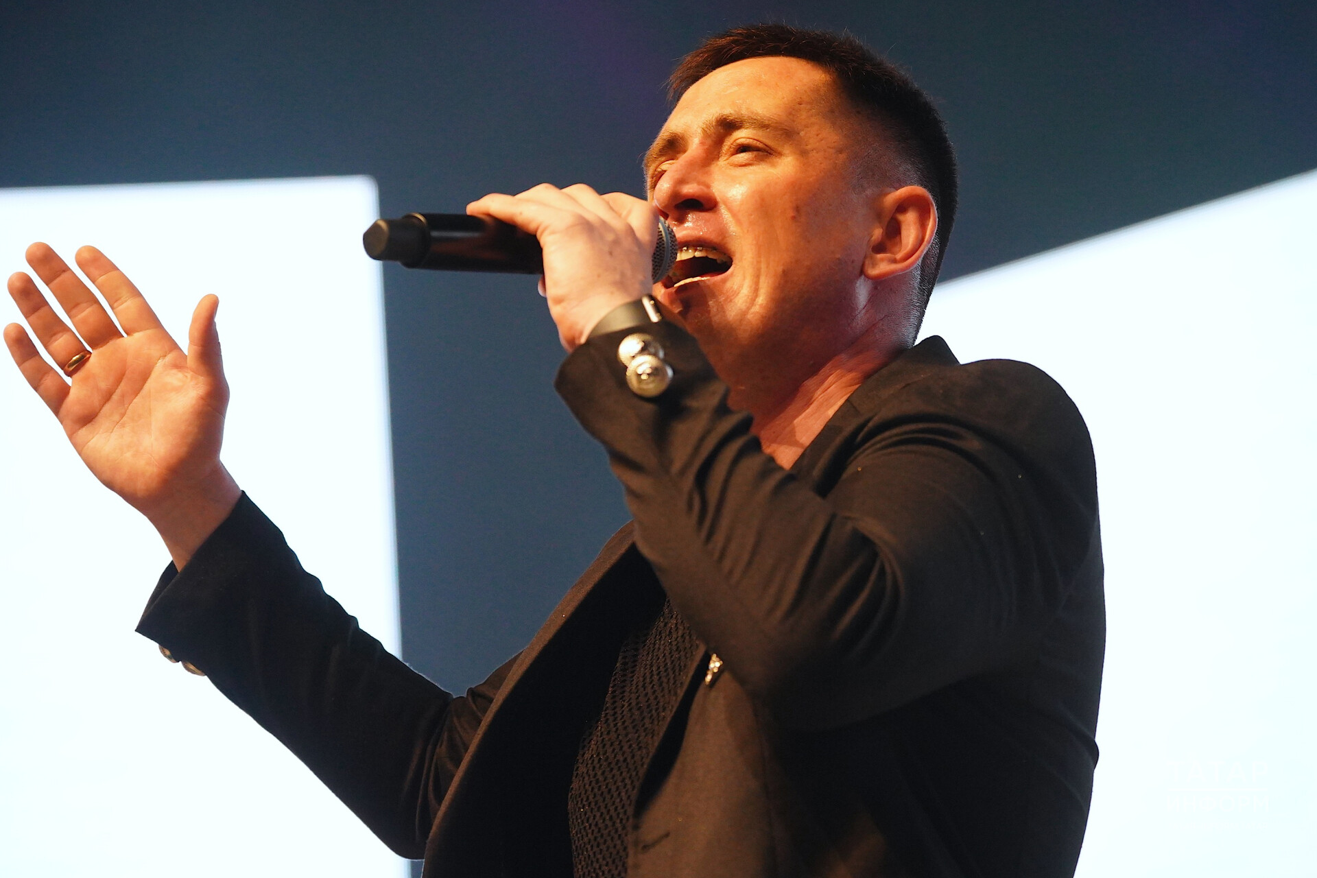 Ризат Рамазанов: Гастрольләр алар – тормыш мәктәбе