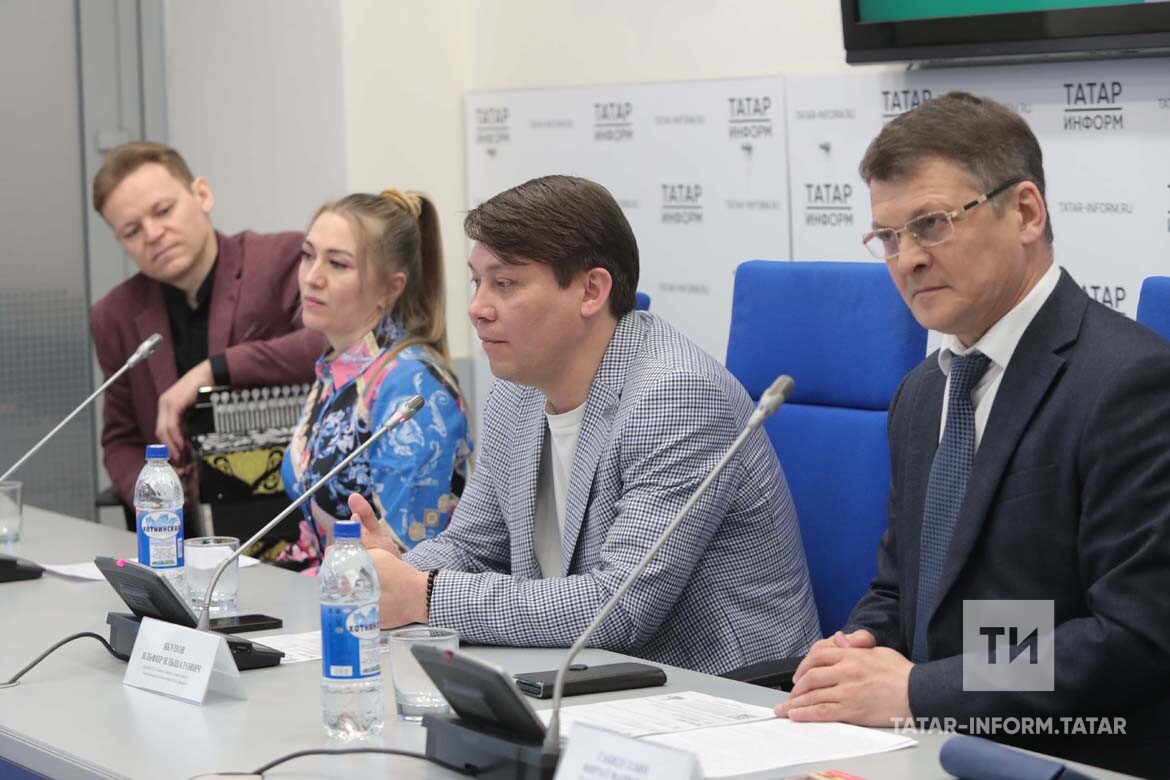 Уфа «Нур» театры «Туташ» спектаклен Казанга гастрольләрдән тыш алып килергә вәгъдә итә