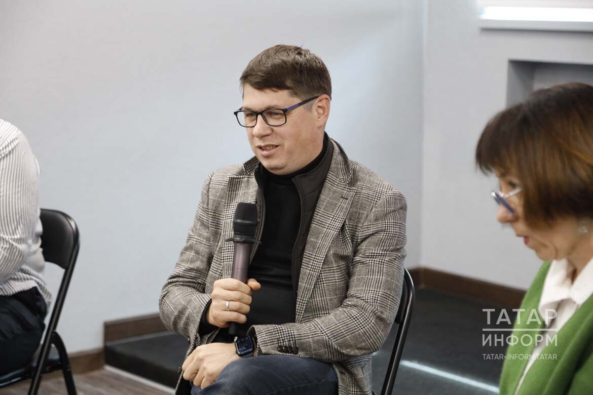 Шамил Садыйков татар телендә эшләүче блогерларга: Безнең миссия уртак