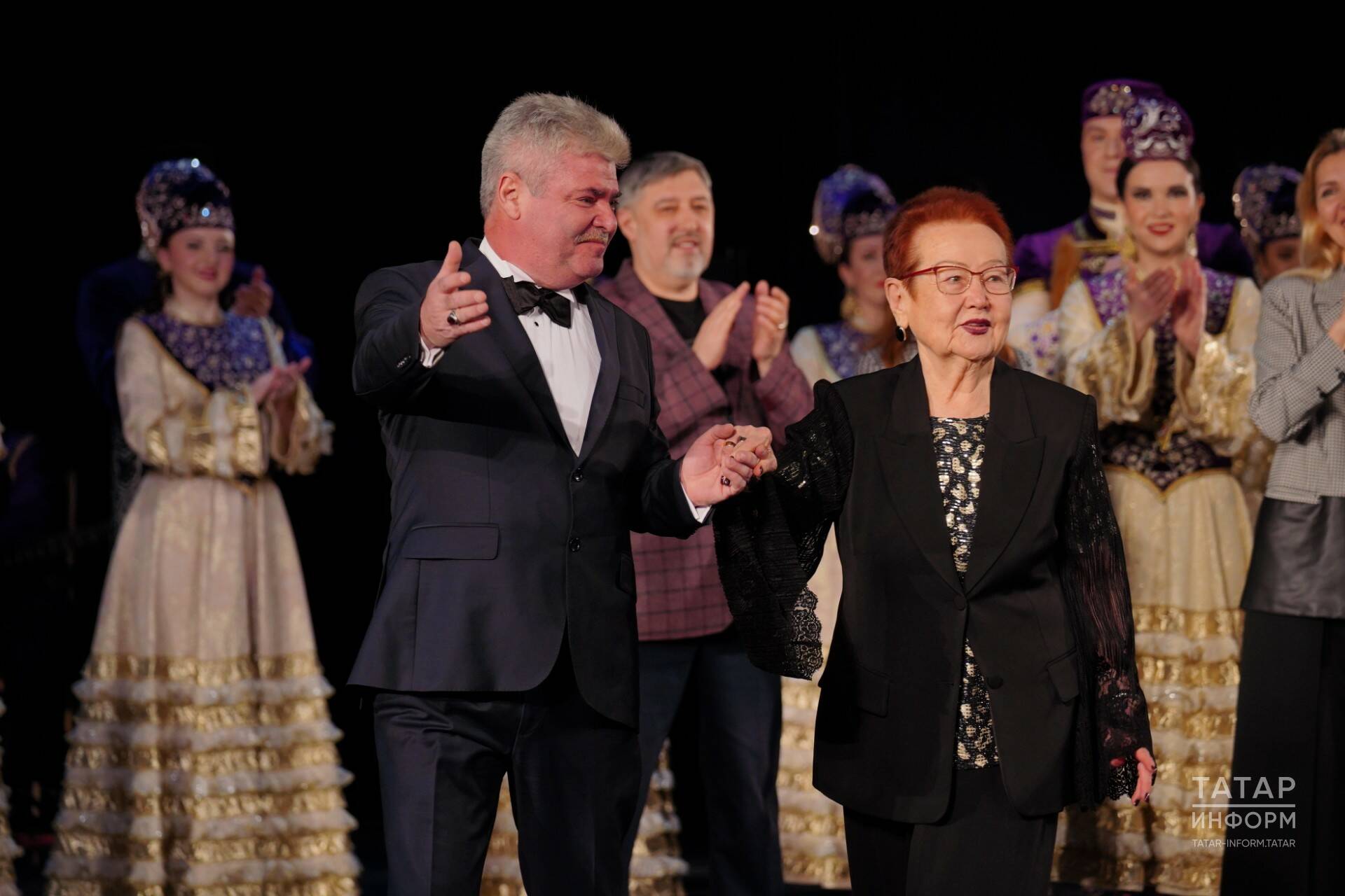 Дәүләт җыр һәм бию ансамбле Лима Кустабаеваның 80 яшьлек юбилее уңаеннан концерт куйды