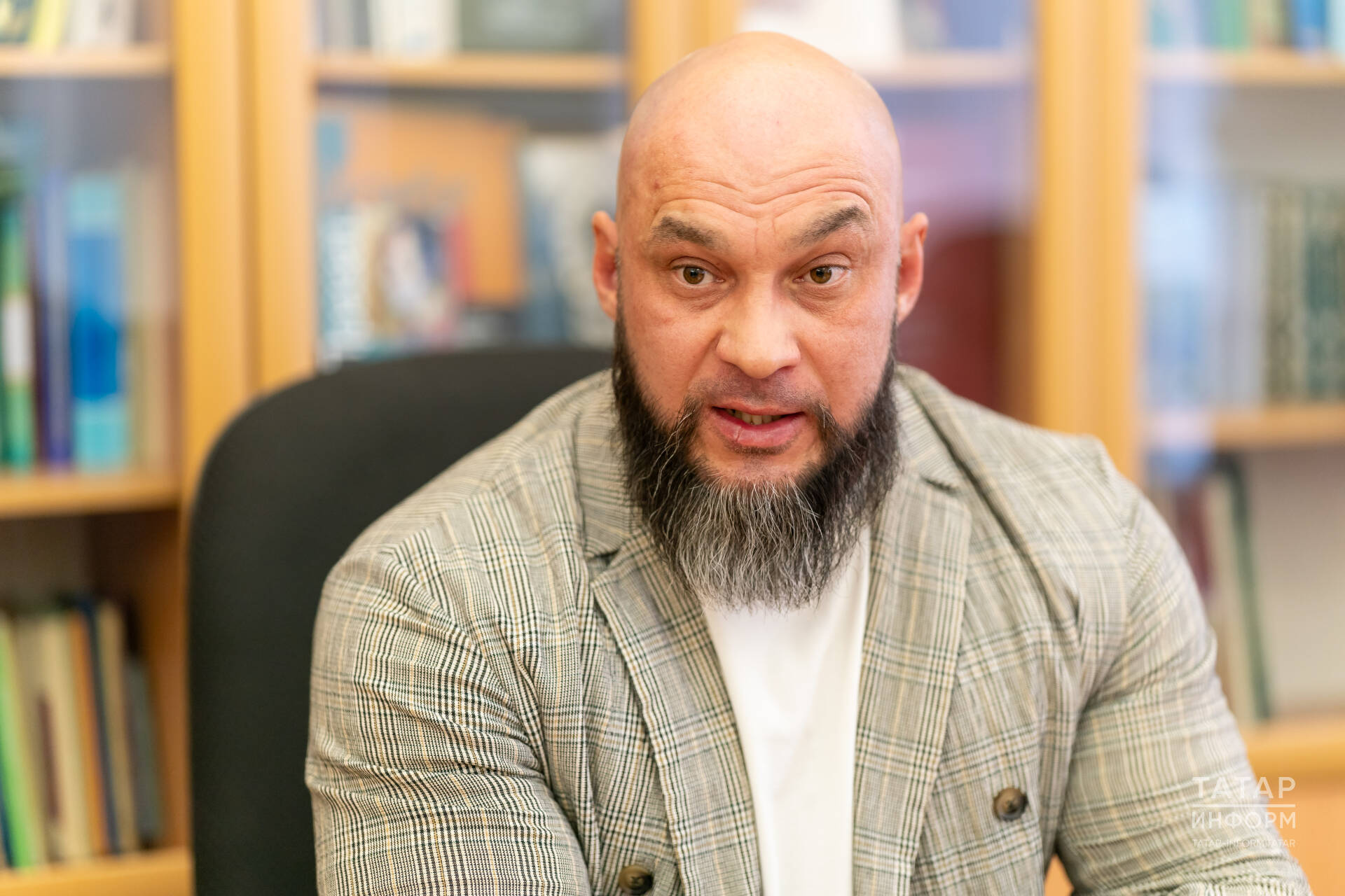 Бәхтияр Миңнуллин: Вак мәсьәләне вакытында хәл итеп кенә зурысын китереп чыгармаска була