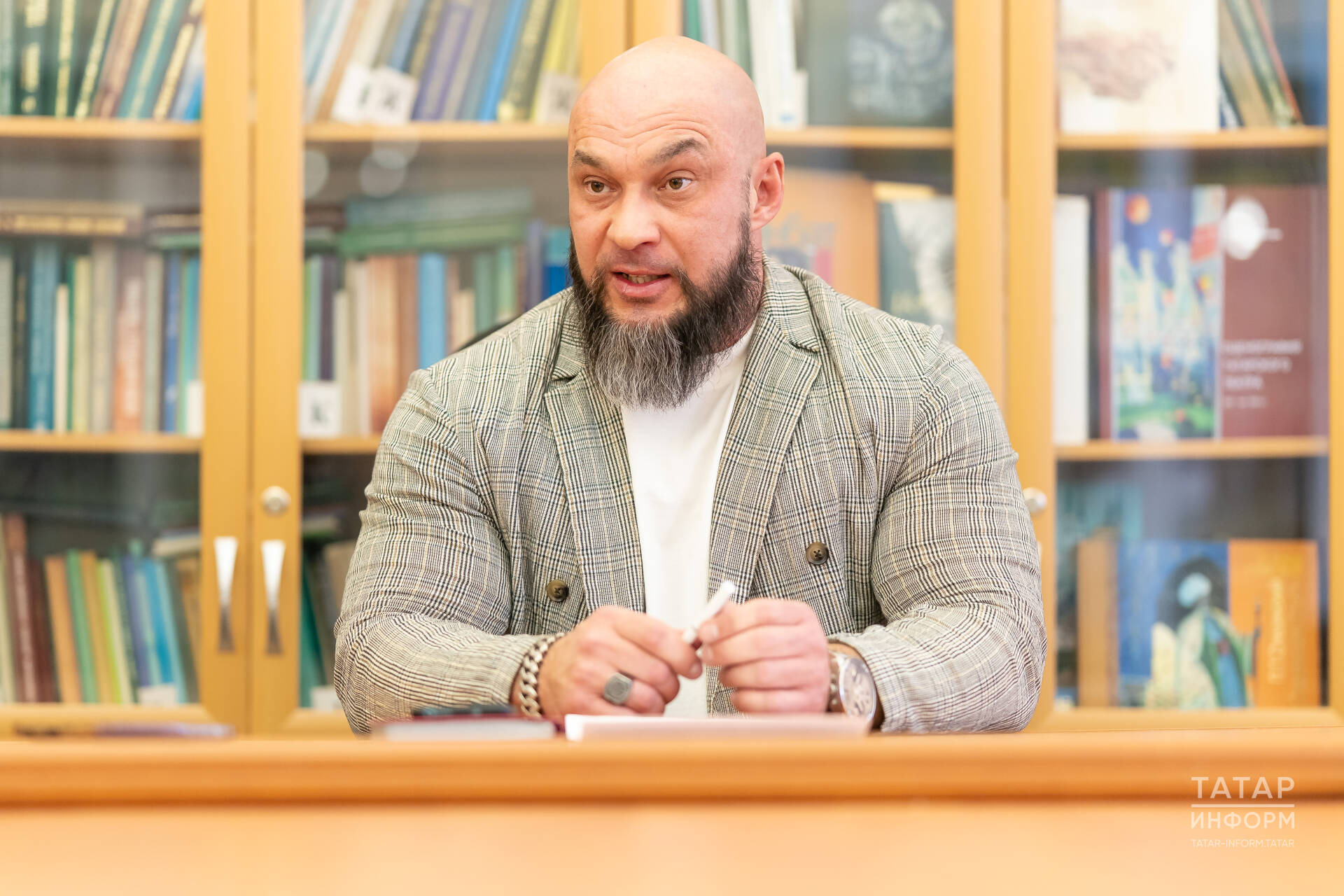 Бәхтияр Миңнуллин: Вак мәсьәләне вакытында хәл итеп кенә зурысын китереп чыгармаска була