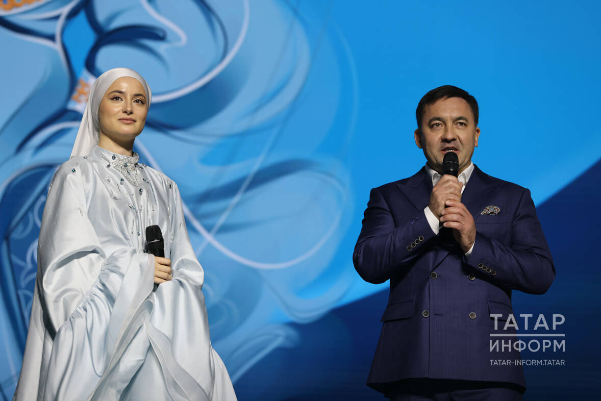 Махсус үзәк, хаҗга юллама, ирек һәм милли тема: X Fashion Iftar ничек узды?