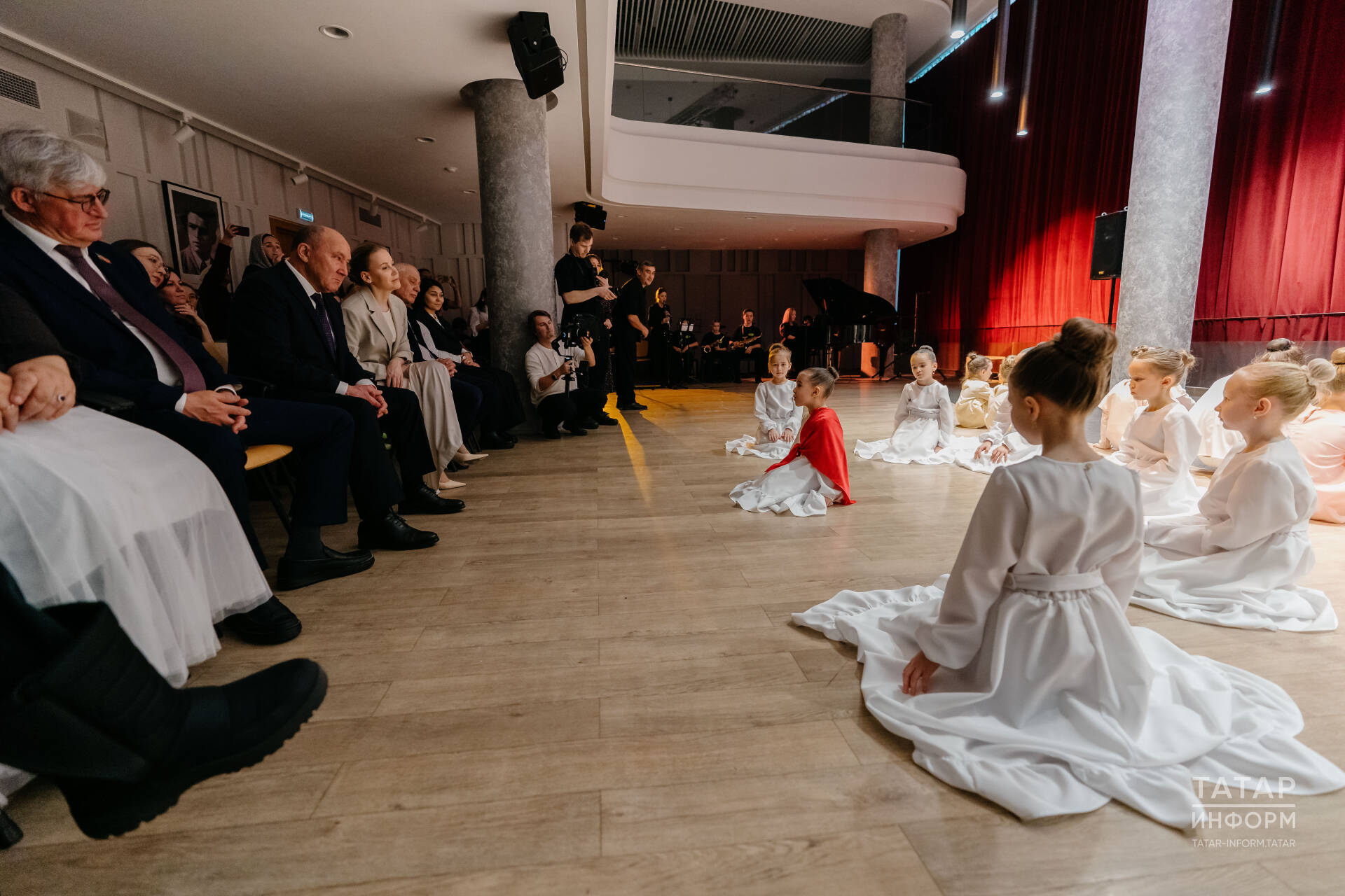 Марат Әхмәтов «Апуш» театр студиясенең ачык дәресе турында: Күңелемдә тирән кичерешләр