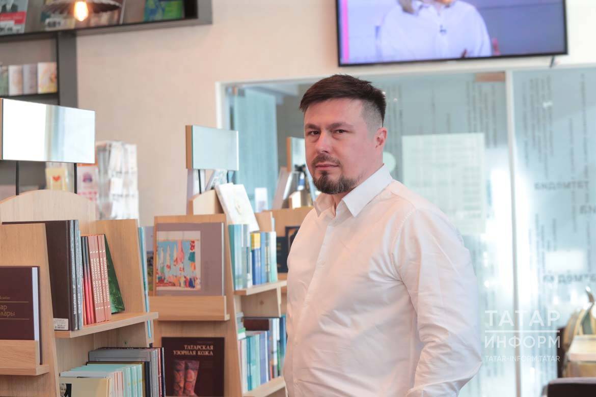 Ильяс Гафаров: «Яңа буынның киләчәгенә файда күрсәтә алсам — вазифамны шунда күрәм»