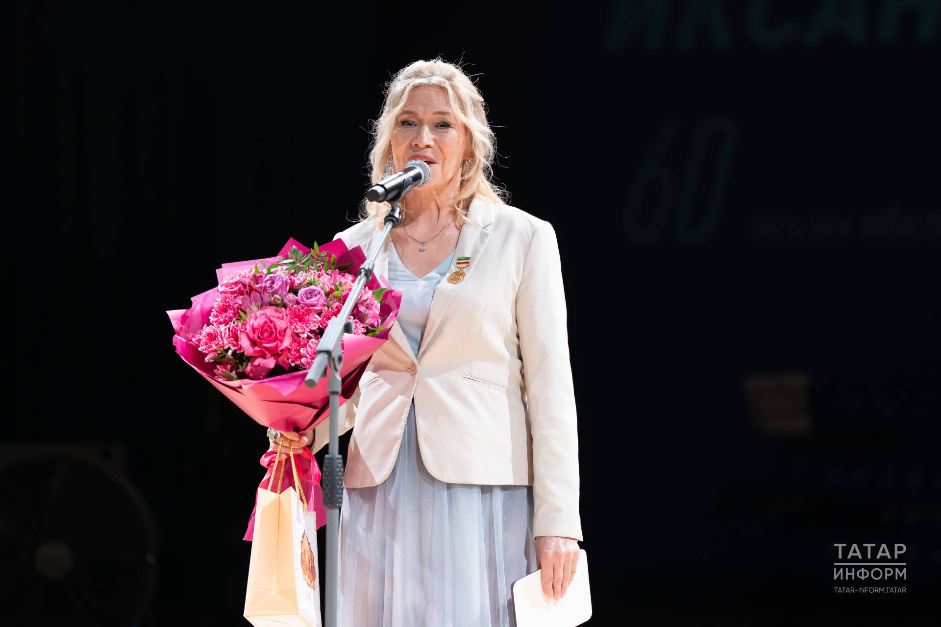 Моңлы гомернең алтмыш кылы: Шагыйрә Илсөяр Иксанованың юбилей кичәсе узды