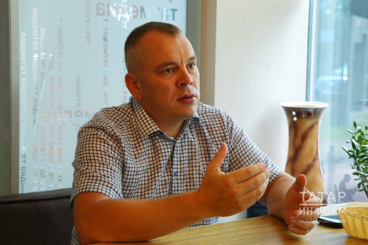 Нияз Сафиуллин: «20 ел гармун тарттым, минемчә, мин атказанган исеменә лаек»