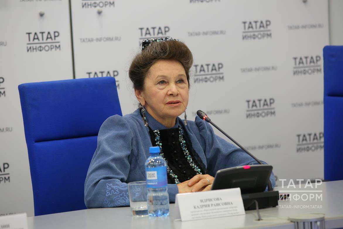Кадрия Идрисова: Татар кызлары халыкара бәйгедә ярымшәрә чыгыш ясап йөрсә, шок булыр иде