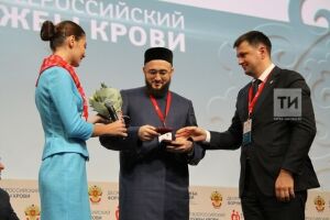 Татарстан мөфтиенә һәм митрополитына “Донорлык хәрәкәтенә ярдәм өчен” медале бирелде