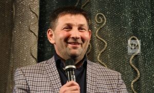 Раил Садриев: Балаларны театрга китереп, милләтне тәрбияләп була  