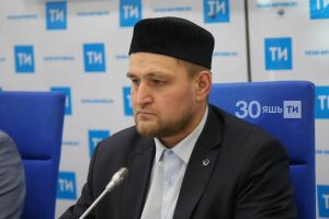 Ирек Җиһаншин: Белмичә хәрәм ризык ашаган мөселманның догасы кырык көн кабул булмый
