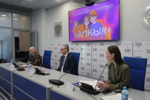 «Ялкын» журналы оештырган патриотик медиа фестивальгә багышланган матбугат очрашуыннан фоторепортаж