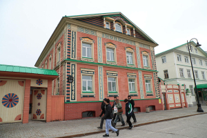 «Батырлар терәге» үзәгендә МХО волонтерларының инвалидлар җәмгыяте вәкилләре белән очрашуыннан фоторепортаж