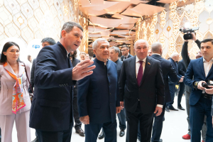 Габдулла Тукайның 140 еллыгы уңаеннан күргәзмәне Татарстан Рәисенә тәкъдим итүдән фоторепортаж