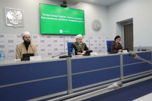 Татарстанда 2026 елда Корбан бәйрәмен үткәрүгә багышланган матбугат очрашуыннан фоторепортаж