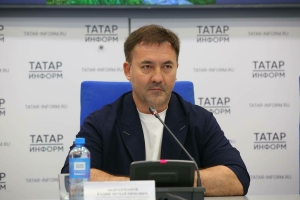 Алабугада узазак «Туган батыр» туринирына багышланган матбугат очрашуыннан фоторепортаж