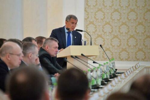 Рөстәм Миңнеханов эш урыннарында бәхетсезлек фактларын кисәтүгә игътибарлы булуны сорады 