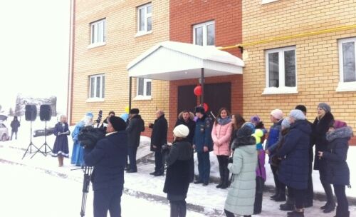 Актанышта "Земство докторы" программасы буенча эшкә кайткан табибларга фатирлар бирелде