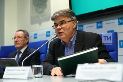 “Татарстан Республикасы Дәүләт һәм муниципаль символлары” белешмә китабы басылып чыкты