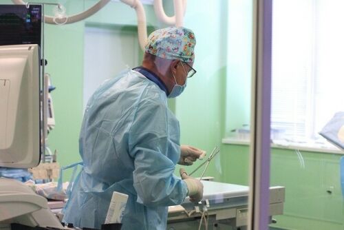 Казанда беренче тапкыр уникаль технология буенча сөннәткә утырталар
       
  