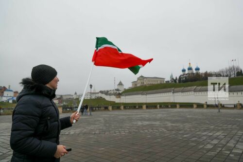 Индус Таһиров: Татарстан флагы – республикабызның йөзе