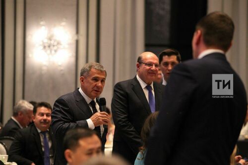 Рөстәм Миңнеханов Иван Гущинны инвесторларга артык катгый булуы өчен тәнкыйтьләде