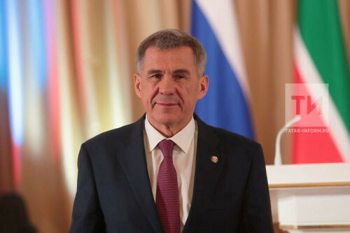 Президент Алинә Заһитованы Олимпиадада көмеш медаль яулавы белән котлады