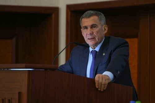 Рөстәм Миңнеханов Түбән Камада кече һәм урта бизнеска ярдәм итәргә чакырды