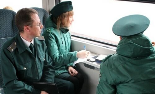 Татарстан экологлары быел тимер юл буенда законсыз чүплекләрнең азрак булуын ачыклаган