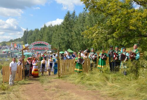 Азнакайда сигезенче тапкыр "Чатыр тауда җыен" халык иҗаты фестивале уздырыла