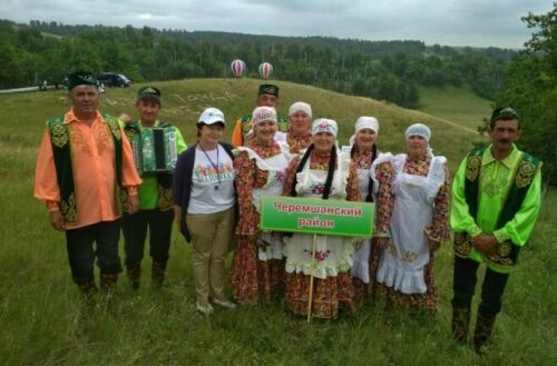 Чирмешән районы Иске Үтәмеш авылының “Хыял” ансамблен Кырымга чакырганнар