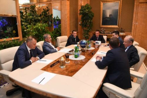 Татарстан Президенты Dechema немец компаниясе генераль директоры белән очрашты