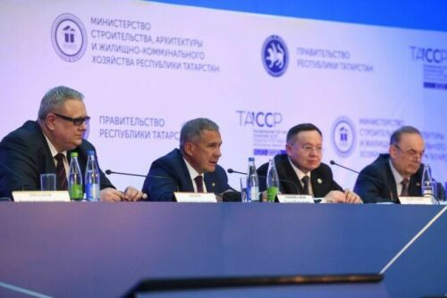 Рөстәм Миңнеханов торак компанияләренең 1,6 млрд сум салым бурычы сәбәбен ачыкларга кушты