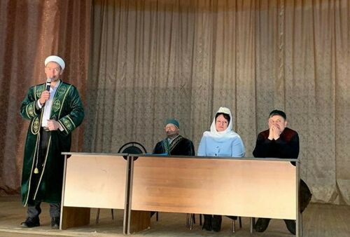 Әлмәт районы имам-мөхтәсибе дога кылуның файдасы һәм аның кыйммәте турында сөйләде