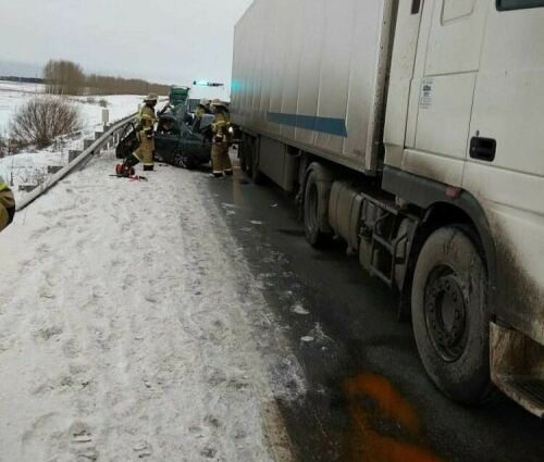 Татарстанда юл-транспорт һәлакәтендә хатын-кыз һәм бала һәлак булган