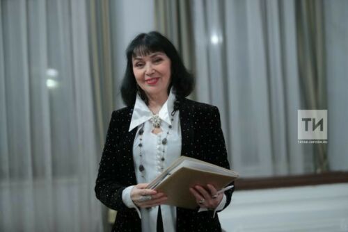 Луара Шакирҗанова радио-телевидение алып баручыларының сөйләм телен тәнкыйтьләде