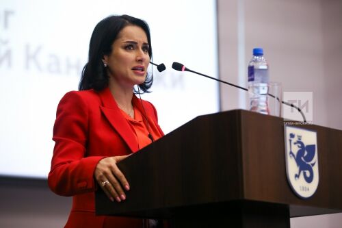 Тина Канделаки: Рөстәм Миңнеханов Россияне алга җибәрә торган бар эшкә әзер