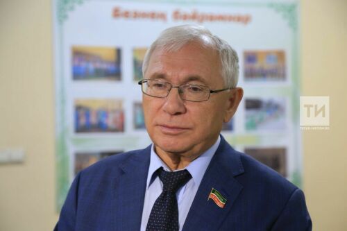 Разил Вәлиев Назарбаевның төп казанышы стабильлек булуын әйтте