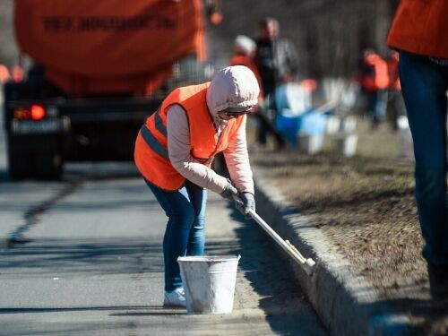 Түбән Камада язгы җыештыру өмәсенең икенче этабында ике меңгә якын кеше катнашты